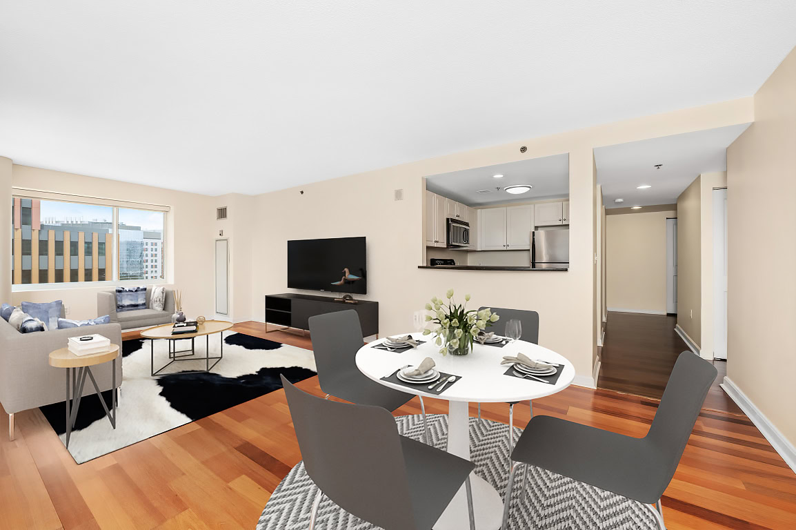 living room/dining room